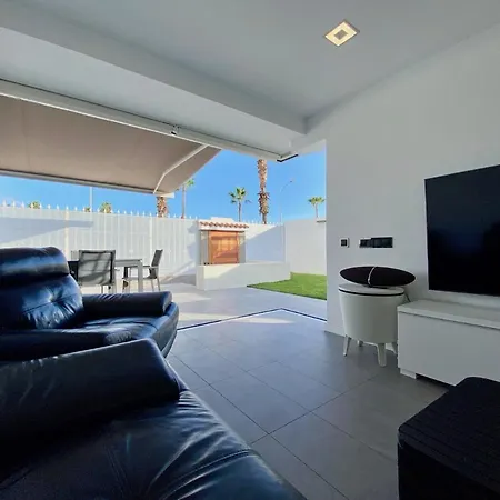 Sun Golf House Villa *